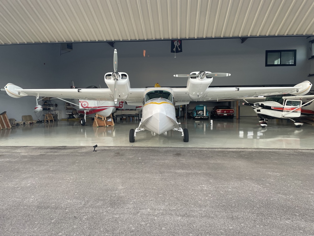 Right Jets aircraft